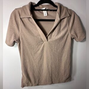 H&M- Terry towel cloth collared t-shirt
